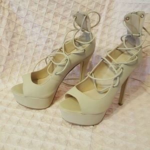Tan High heel shoe